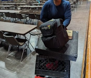 Kool Inc Entertainment: Logo y Entretenimiento Musical Épico